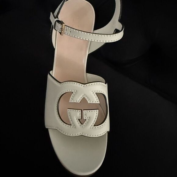 Brand new Gucci mystic white Platform Sandals cutout gg logo size 11 - Picture 8 of 15